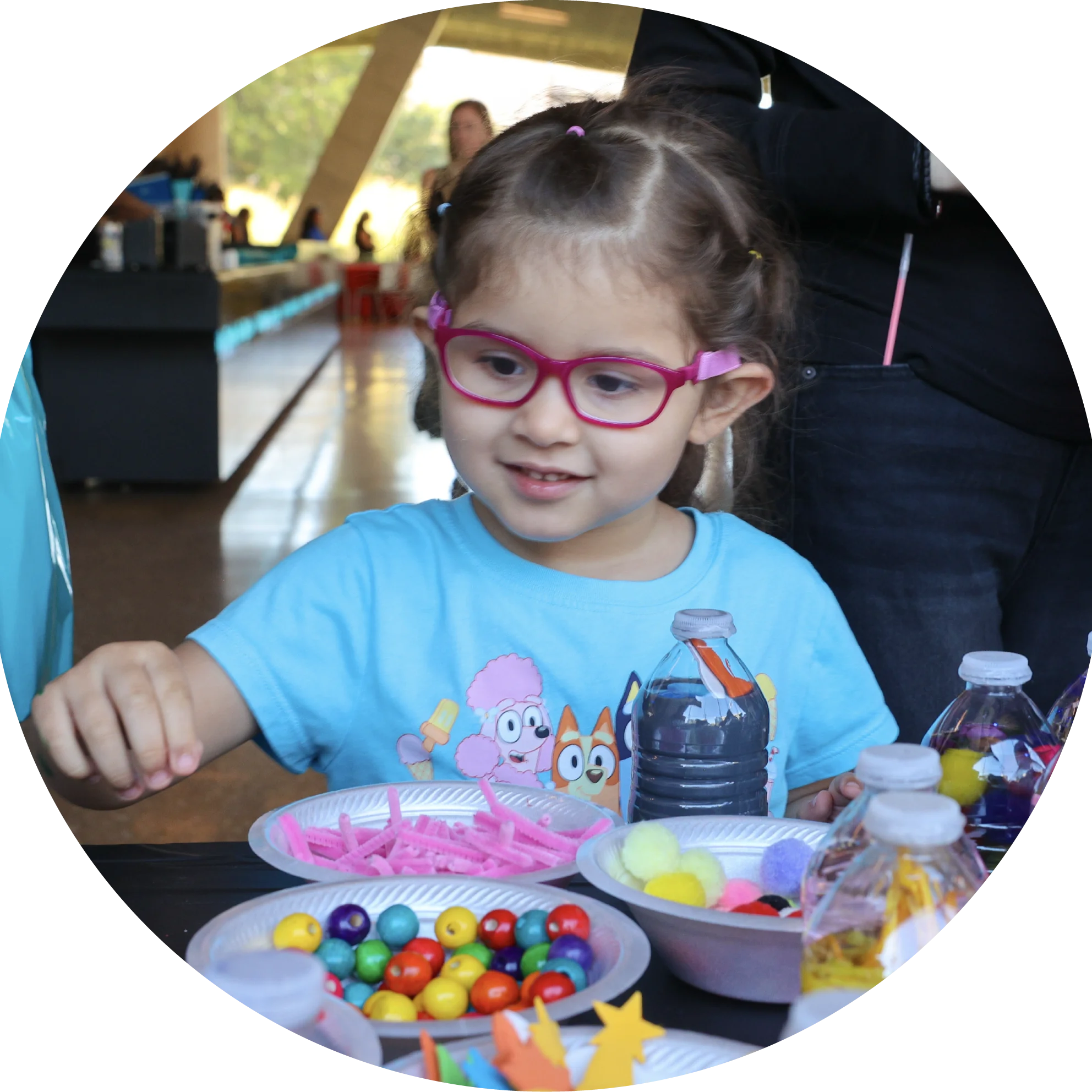 FY26-NTX-30th-GivingTuesday-GirlPlaying-20